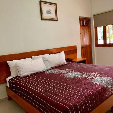 Hotel Posada Del Sol Apatzingán de la Constitución Eksteriør bilde