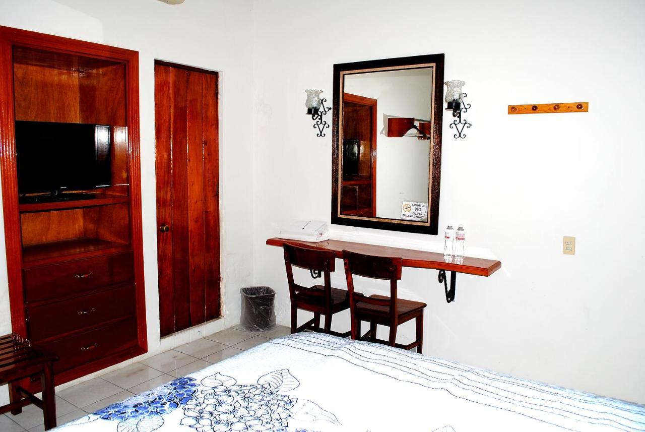 Hotel Posada Del Sol Apatzingán de la Constitución Eksteriør bilde